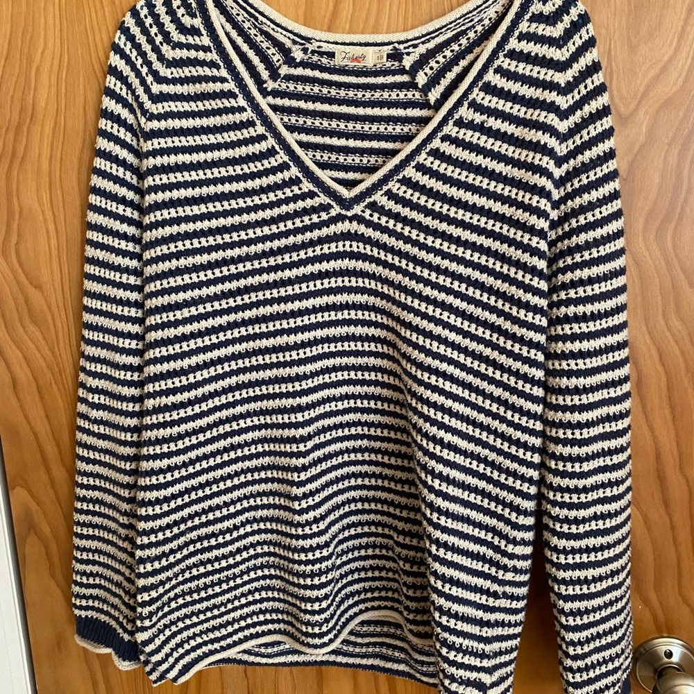 faherty blue and white striped sweater